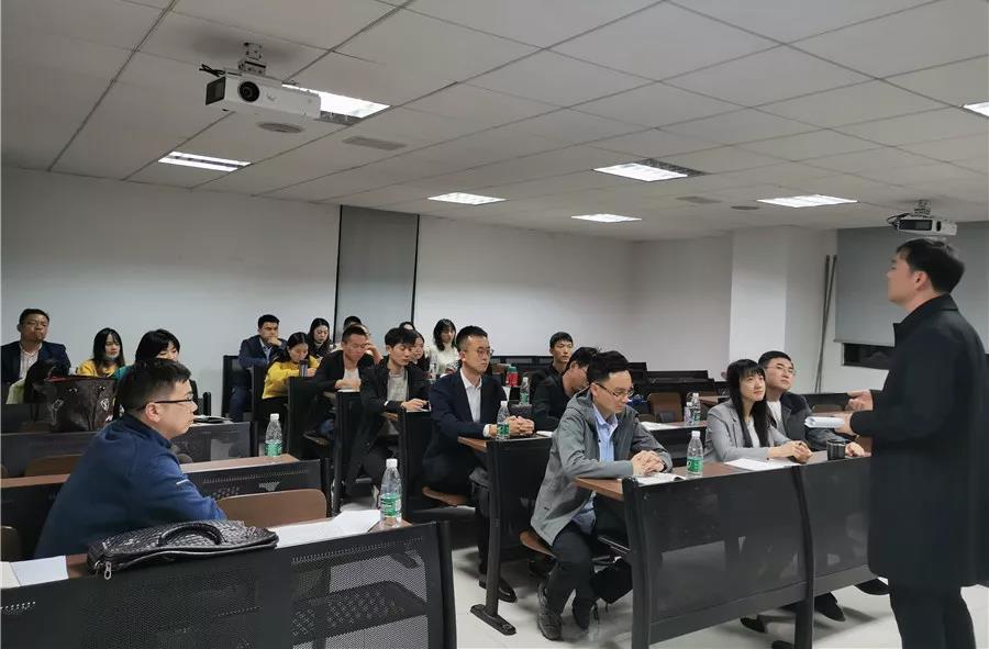 湖南大學MBA聯(lián)合會2019級新成員培訓會成功舉辦